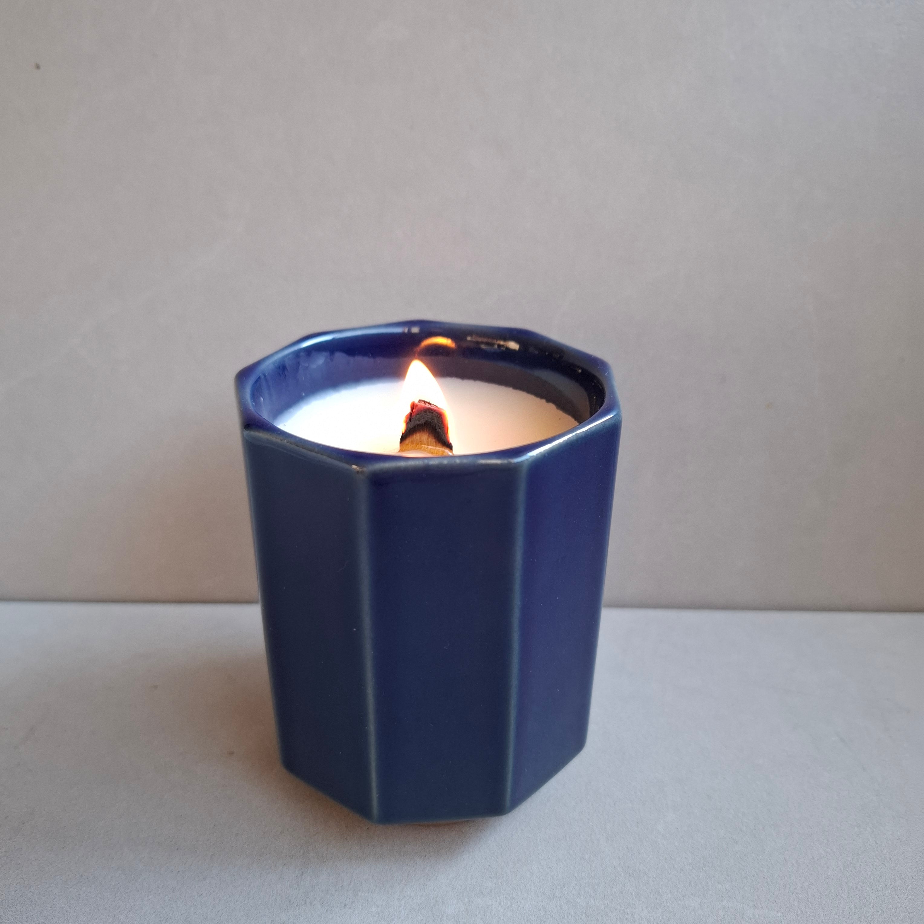 TEA-CUP CANDLE